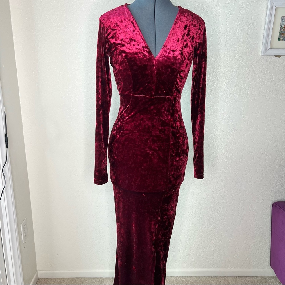 Crushed velvet red dress